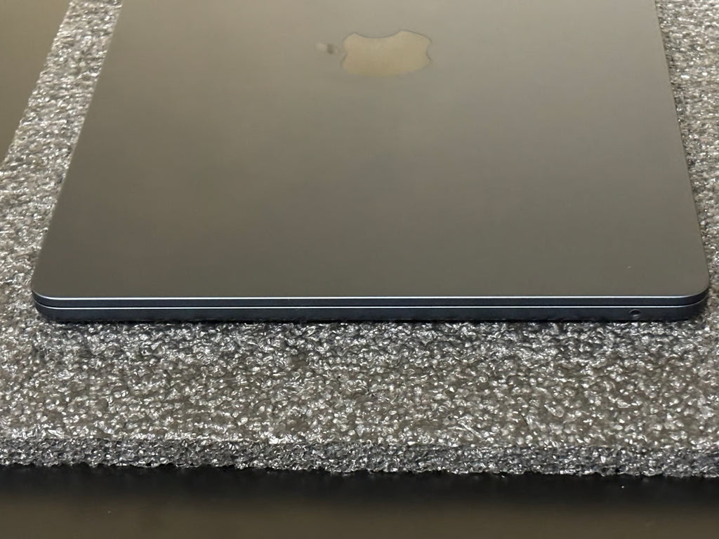 MacBook  air 13 m2 8 256 Gb midnight mly33ll/a 1U78