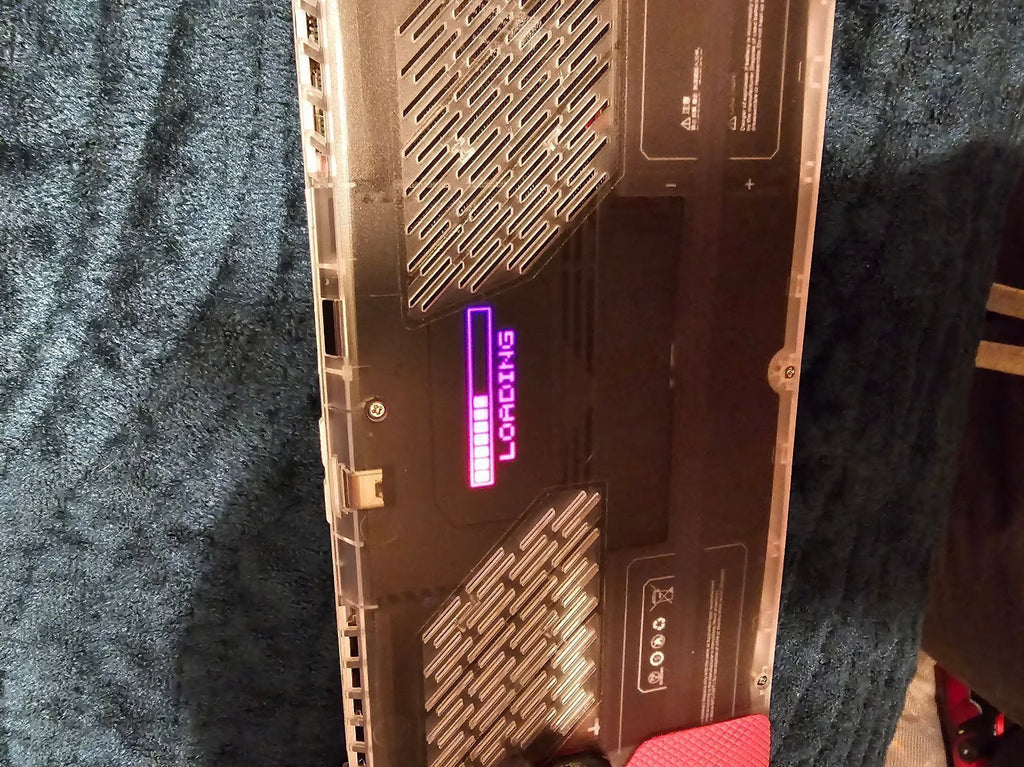 ASUS ROG Ally Z1Extreme CIB 2TB in MINT CONDITION + Extras 5A76
