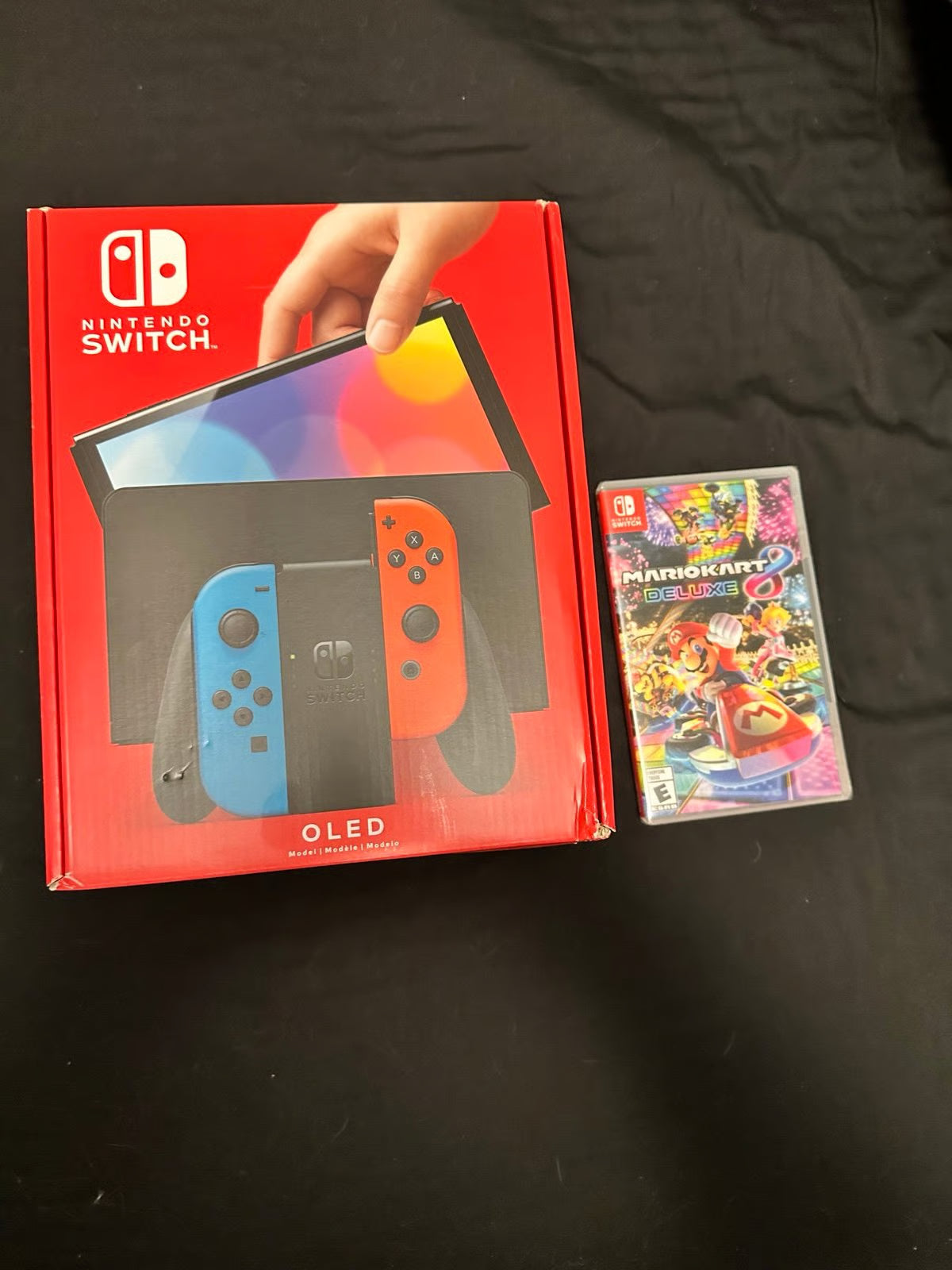 Nintendo Switch OLED W/ Mario Kart NEW 6R93