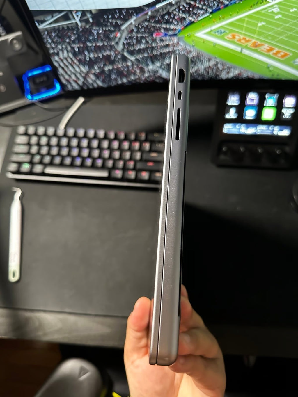 Macbook Pro M1 2021 8J85