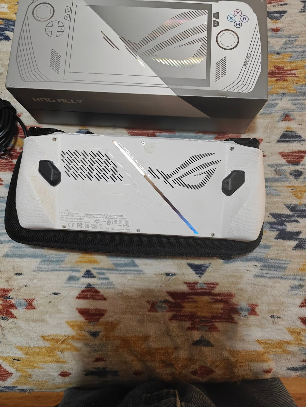 Asus ROG Ally Z1 Extreme 2tb SSD 9G92