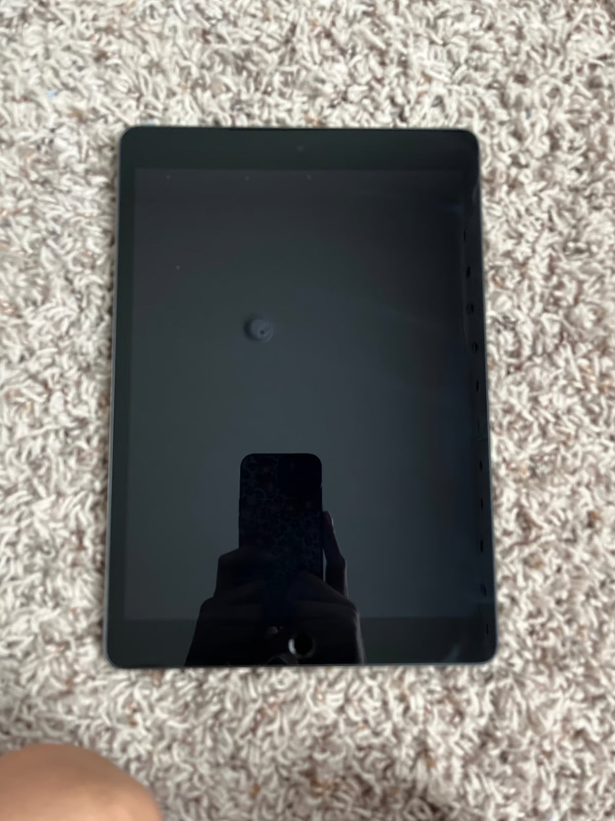 Apple iPad Air 10th Gen 64GB in Space Grey 6W73