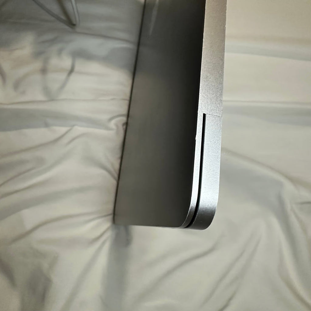 MacBook Pro 2020 13inch 2H13
