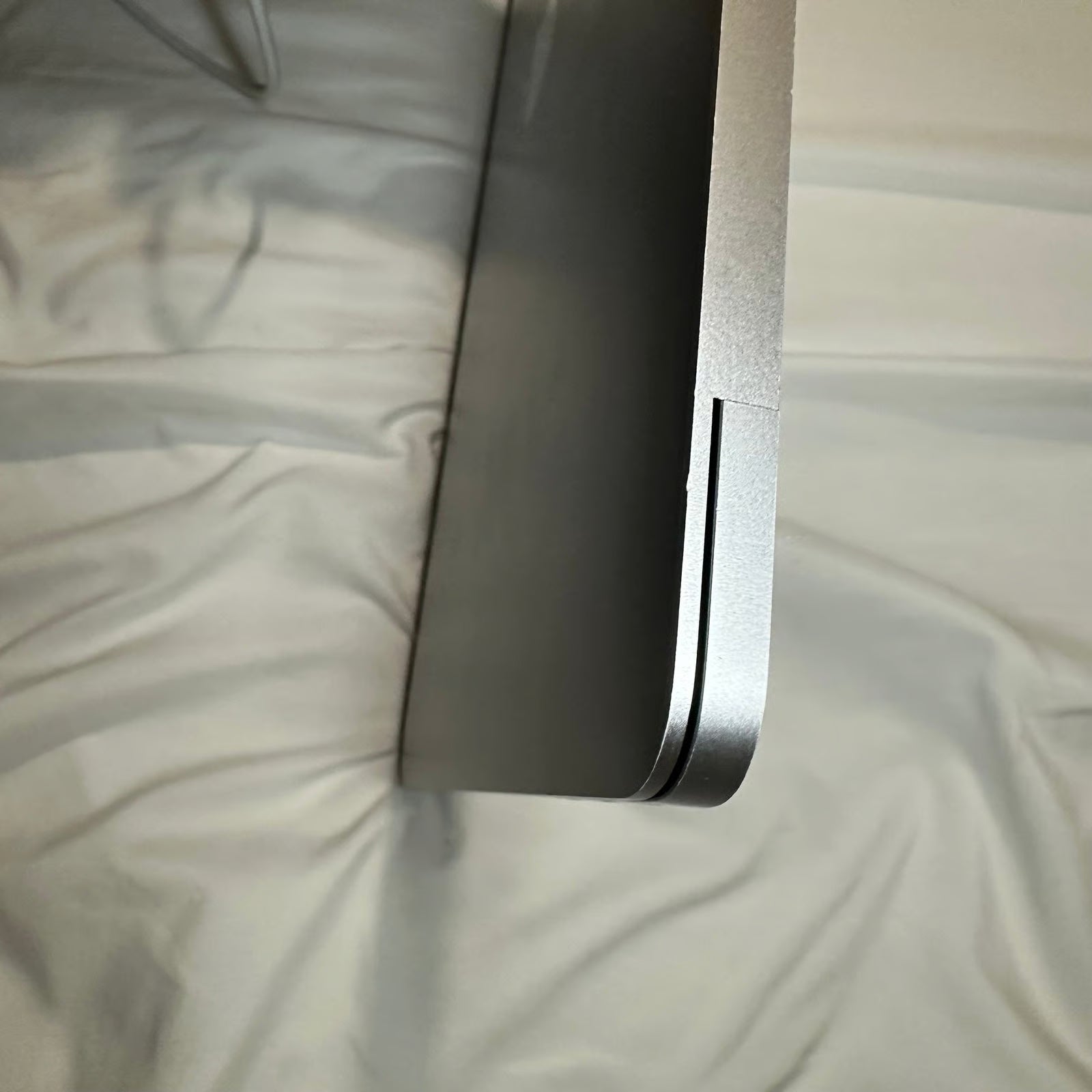 MacBook Pro 2020 13inch 2H13