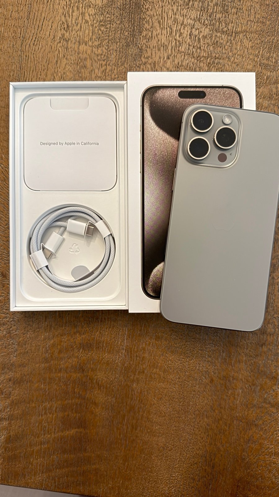 Apple iPhone 15 pro max phone unlocked 2F93