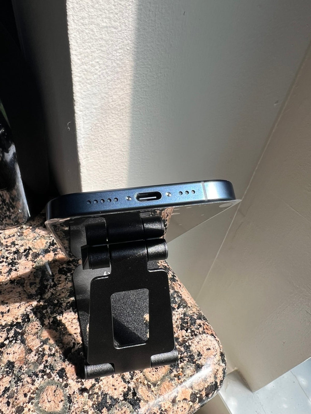 iphone 15 pro 128gb unlocked blue titanium 5E63