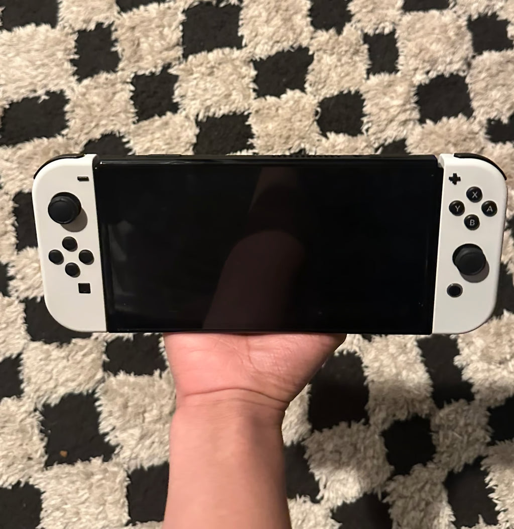 Nintendo switch OLED 7Y82