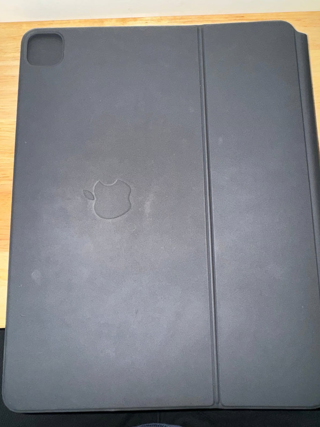 iPad Pro WIFI 12.9 Inch 5th Gen with Magic Keyboard 1S19