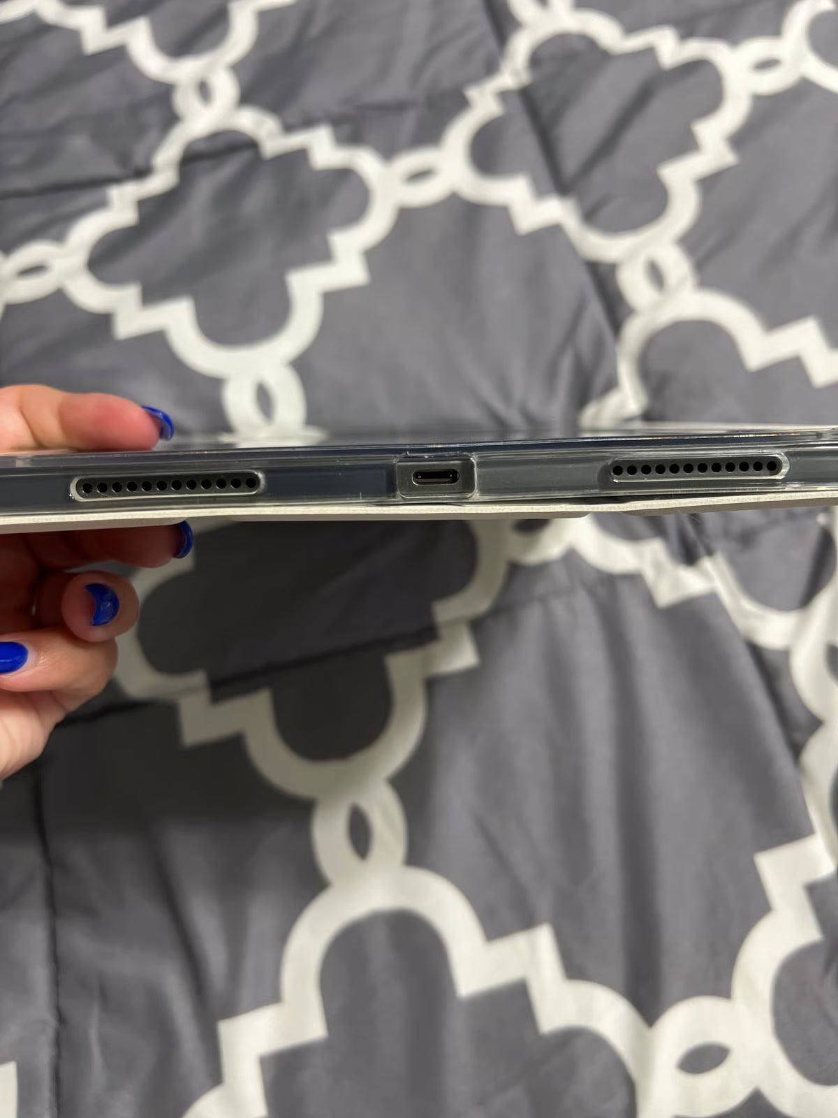 iPad Air space gray 2022 3C89