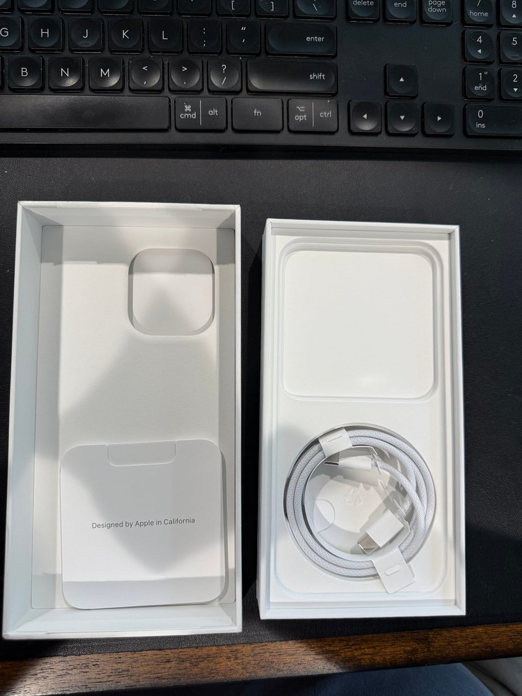 iphone 15 pro max phone unlocked 2J25