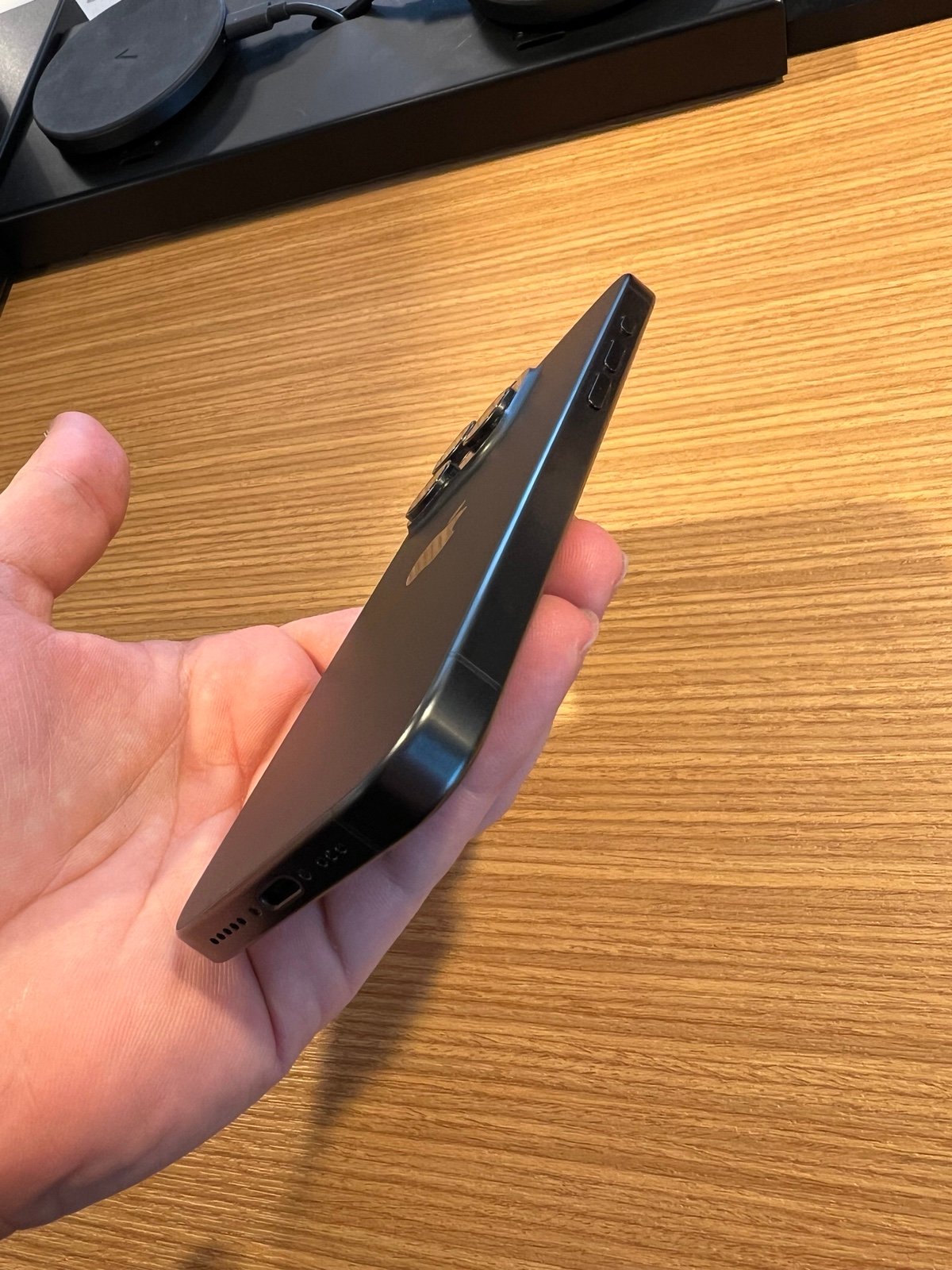 Apple iPhone 15 Pro 512gb Black Titanium UNLOCKED 3D66