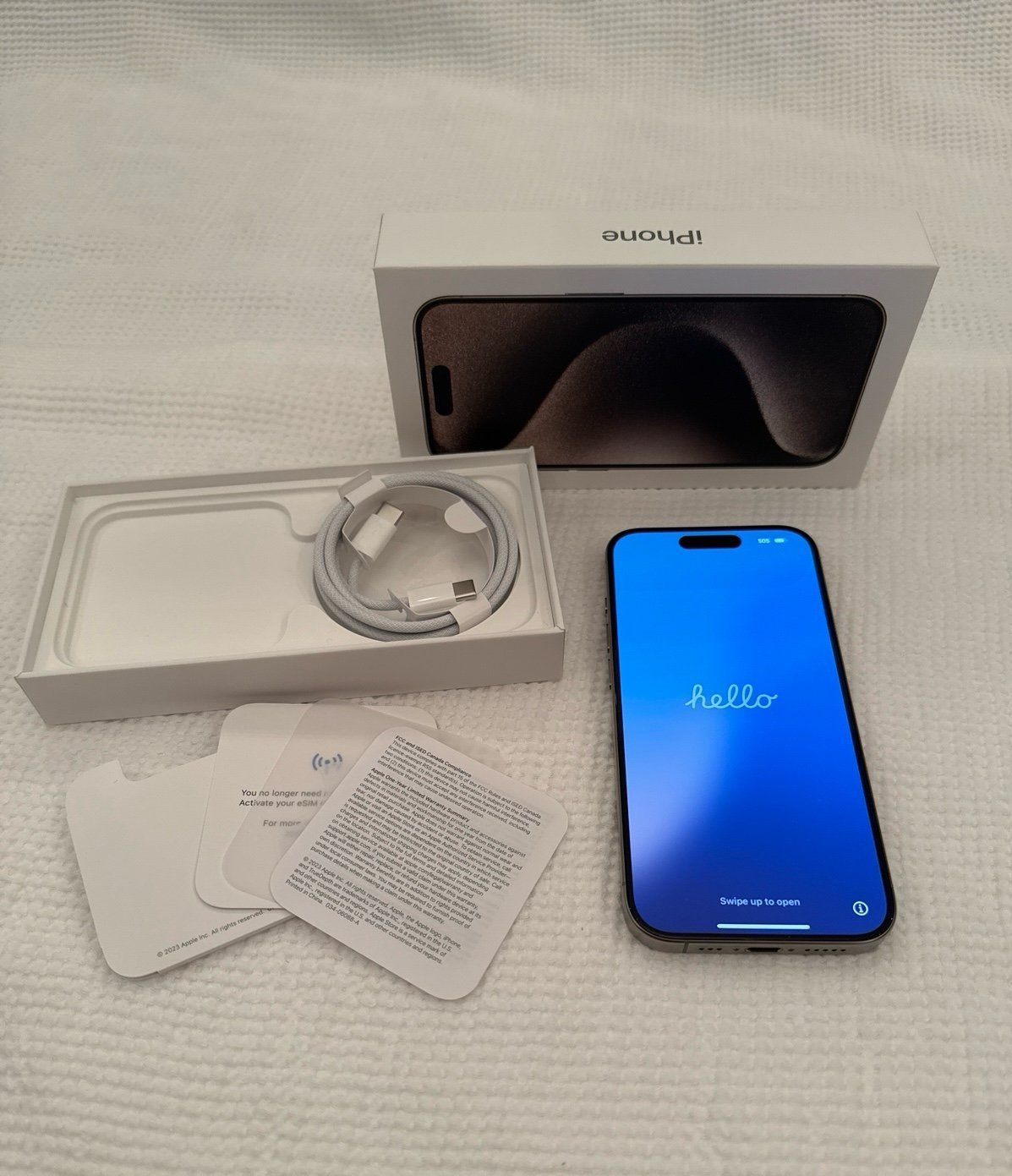 Apple iPhone 15 Pro 1TB In Natural Titanium With 鈥淣o SIM Restrictions鈥?7C69