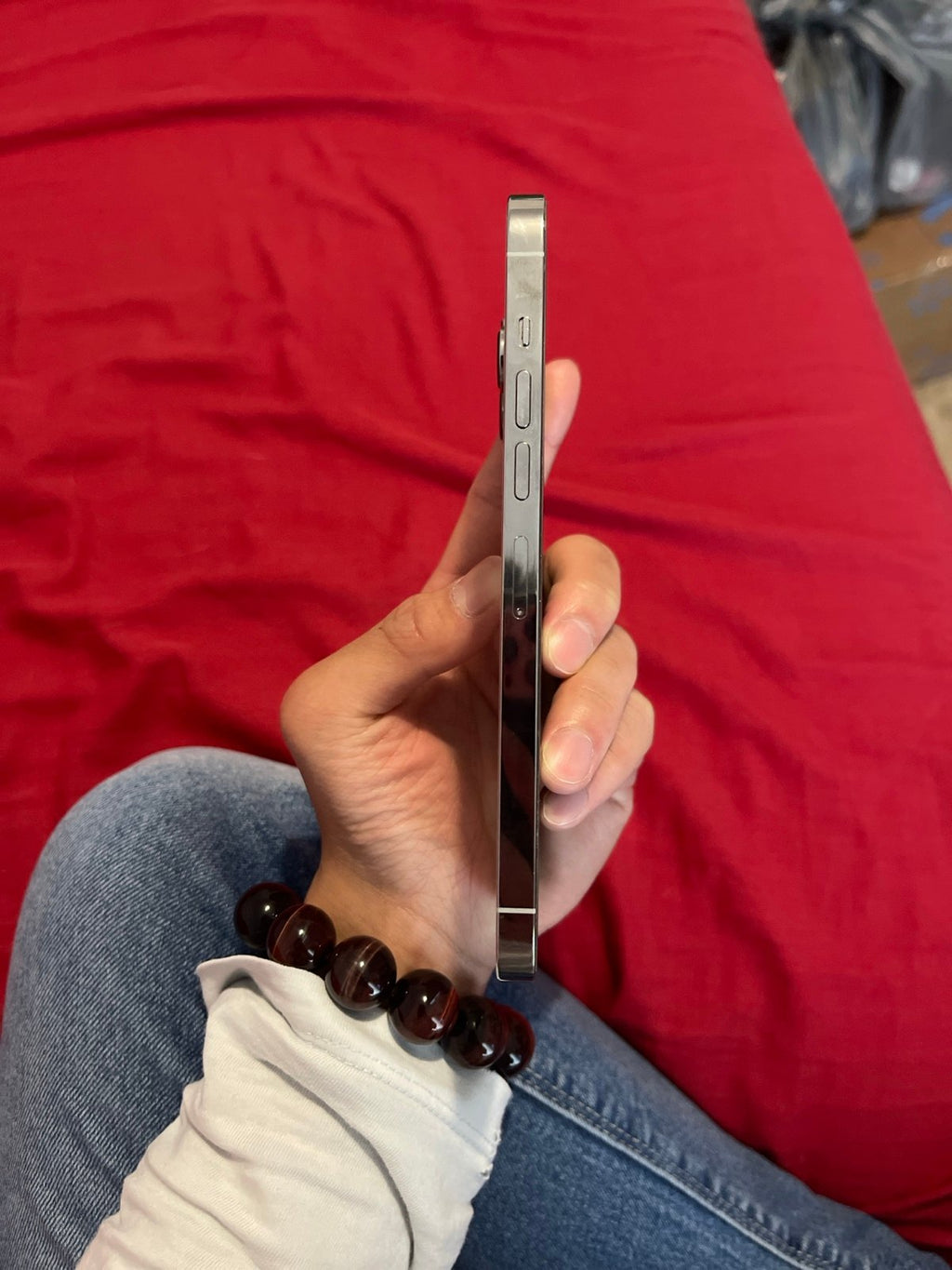 Apple iPhone 13 Pro Max 128 GB in Silver for T-Mobile 9T55