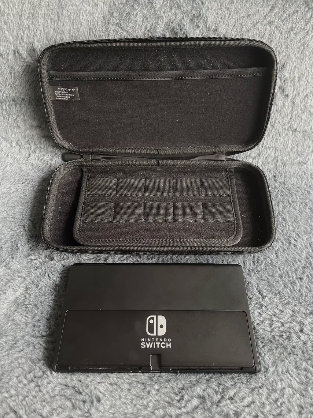 Nintendo Switch OLED console tablet with carry case 1N99