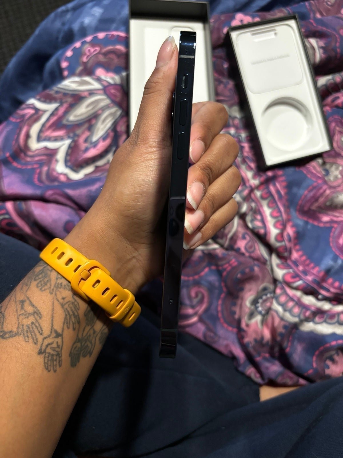 Apple iPhone 12 Pro 128 GB UNLOCKED *Read Description* 2Z51