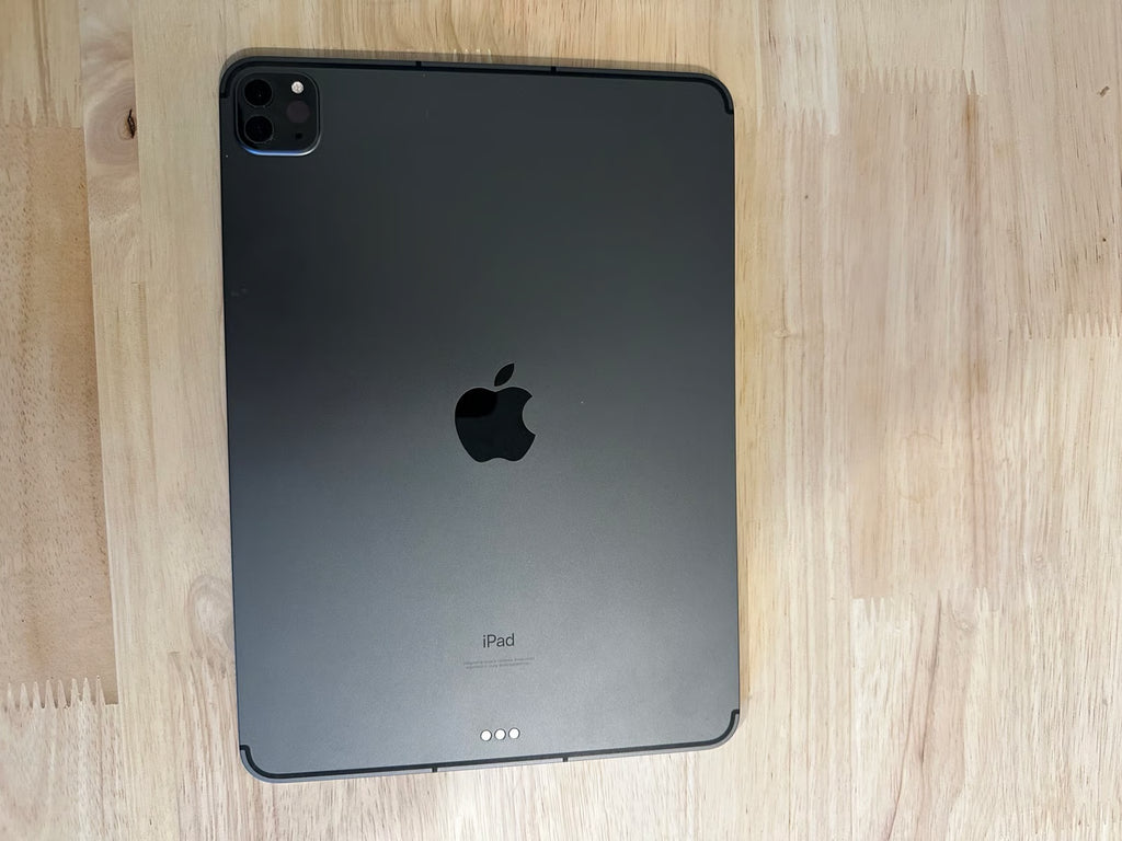 11�?iPad Pro 3rd Gen M1 with Cellular - 128 GB 6G81