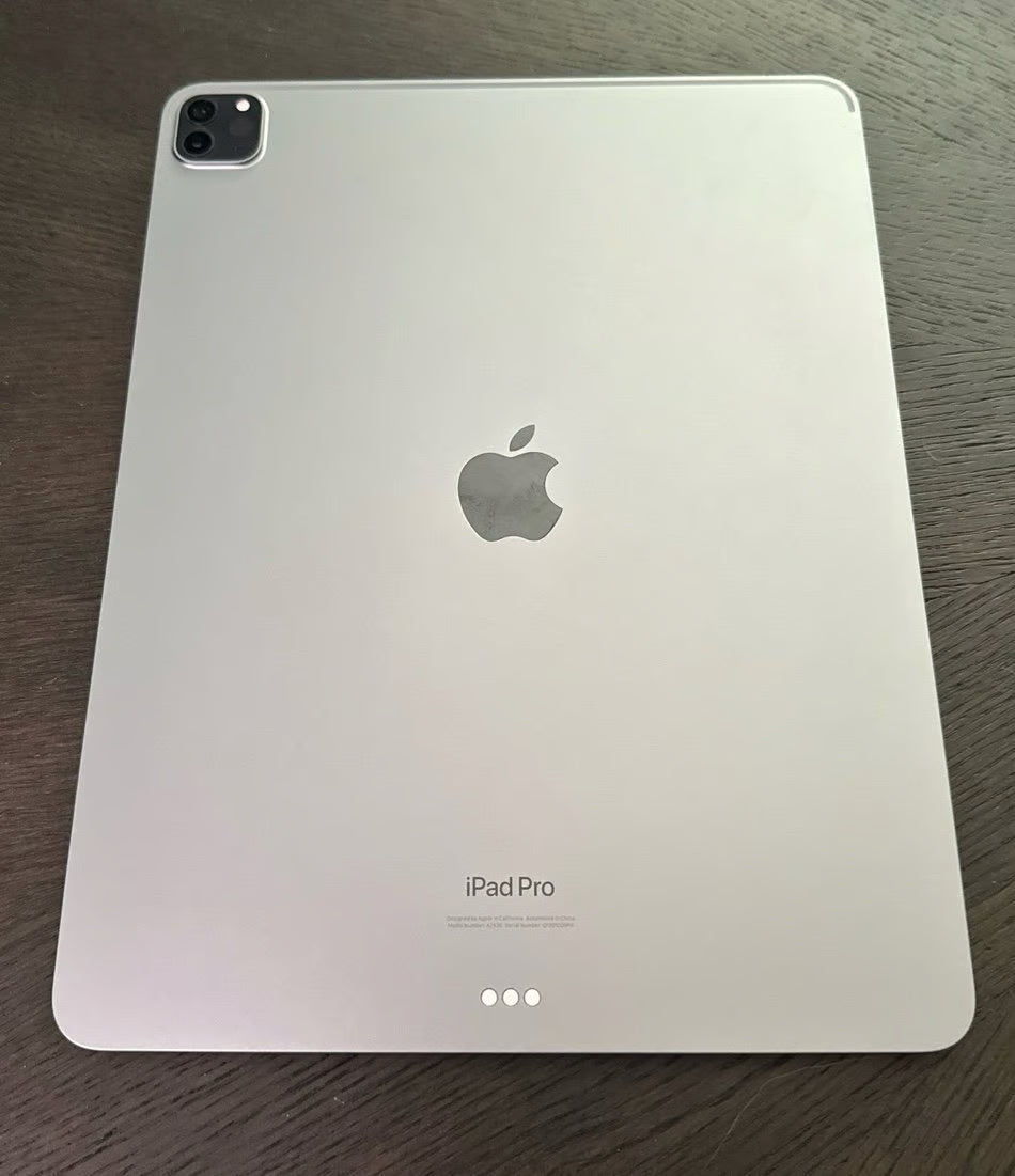 12.9in Apple iPad Pro 6th Generation 256 GB (Wi-Fi) 7J16