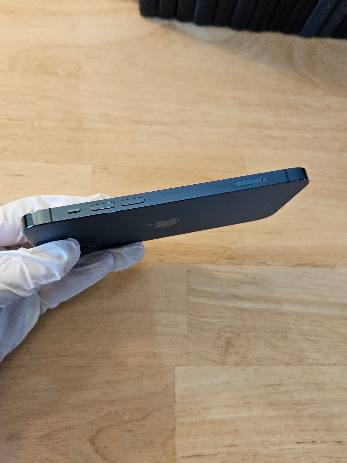 Apple iPhone 12 Pro 256 GB in Pacific Blue 1Z78