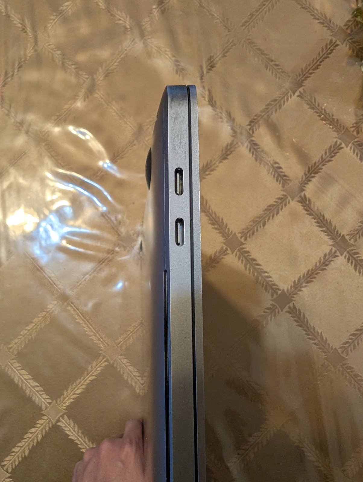 MacBook pro 16 inch 2019 7Q88