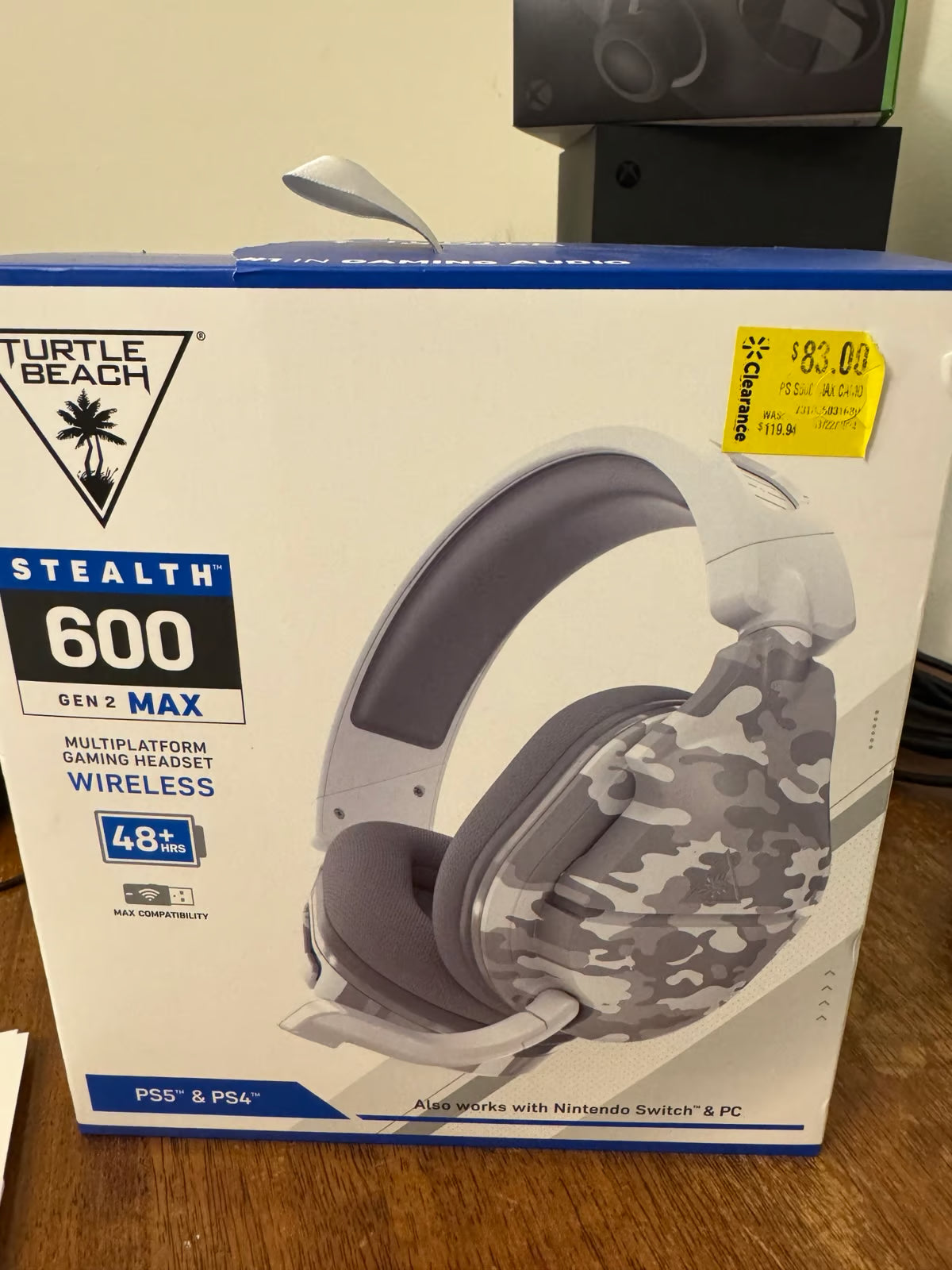 Xbox one series x w/extras 1C87