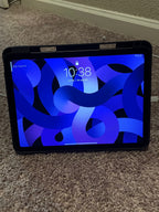 Apple iPad Air 4th Generation 64 GB in Black 2K91