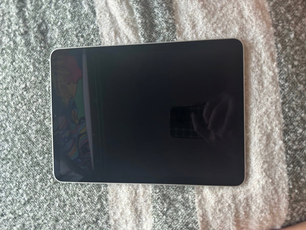 Apple iPad Air 4th Generation 64 GB in Silver 3P16