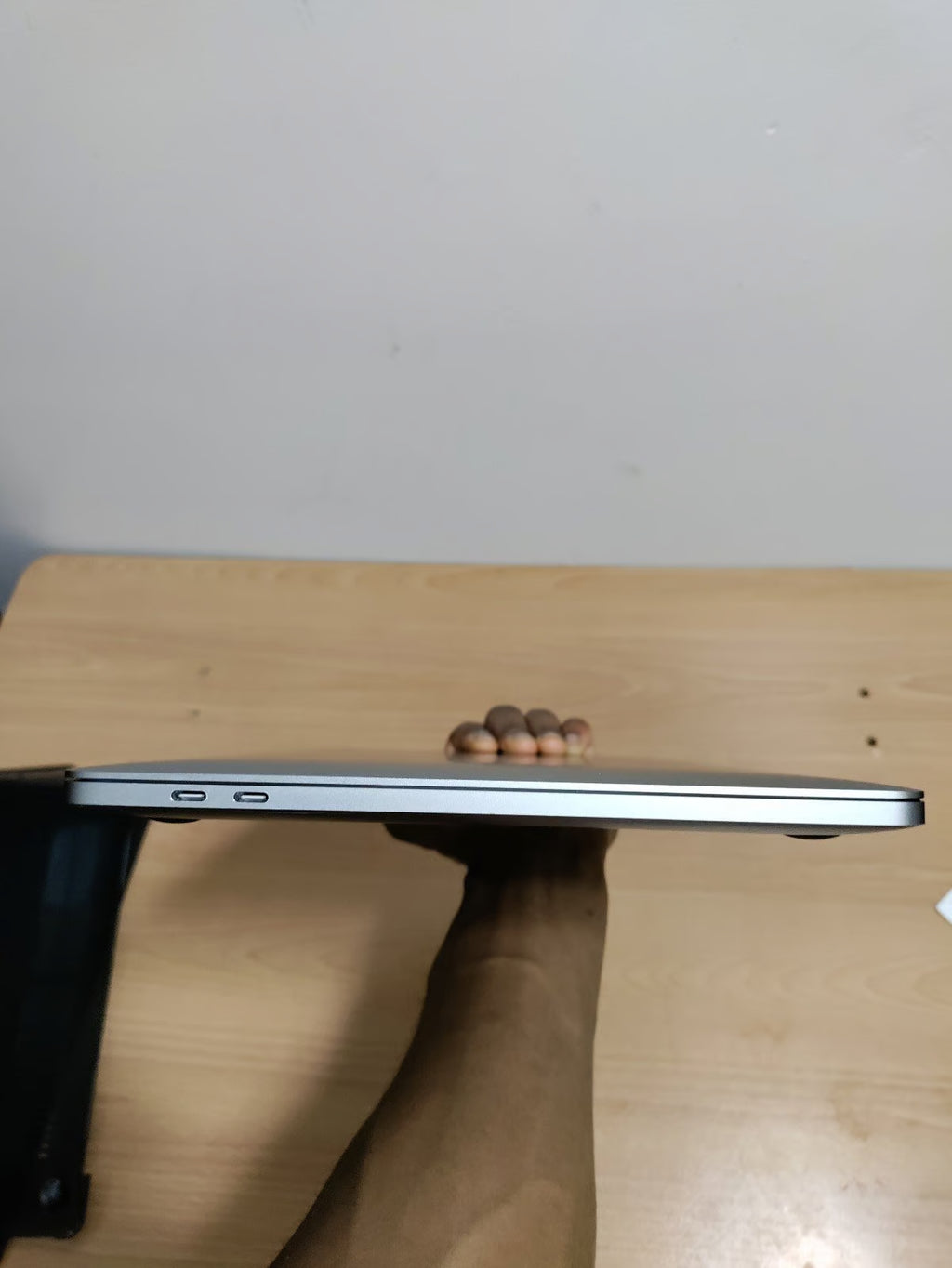 Grey MacBook Pro 2020 M1 With Touchbar 1L75