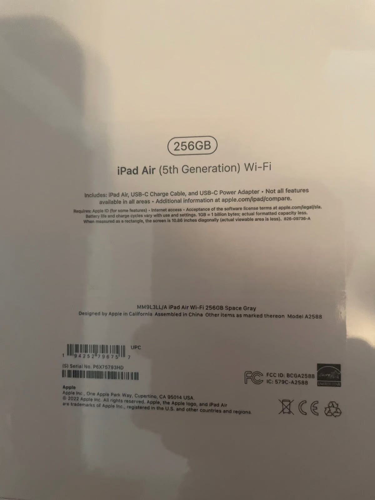 iPad Air 5th Generation 256gb Wi-Fi brand new 6L38