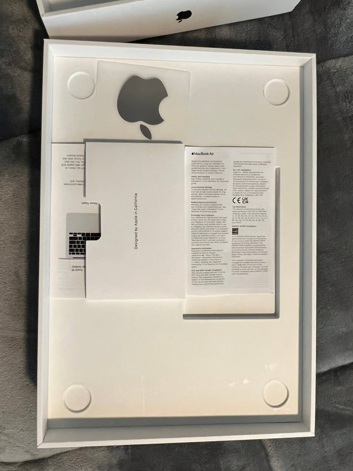 macbook air 2020 m1 1F82