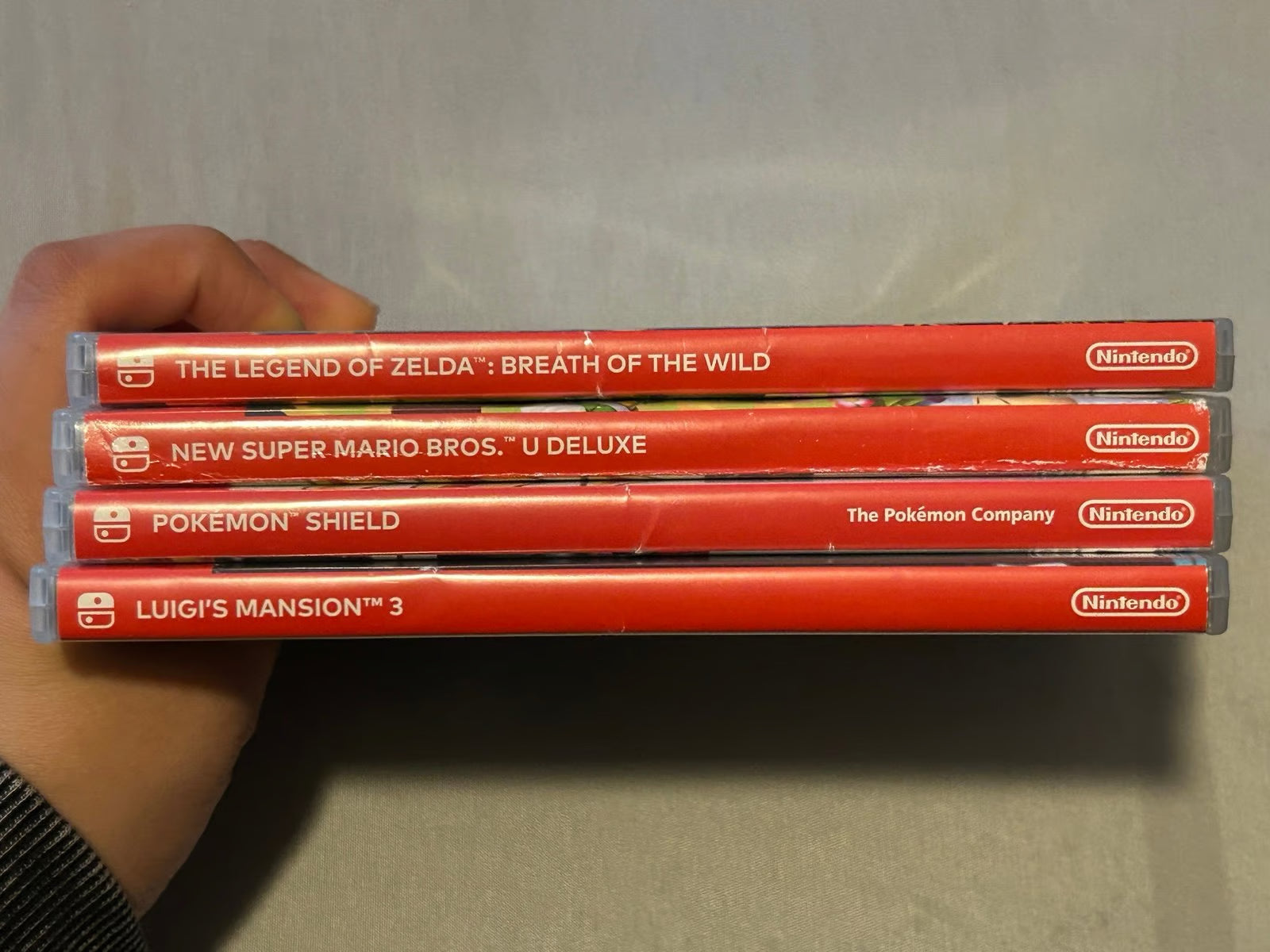 Zelda OLED Nintendo Switch Console Bundle 8X91