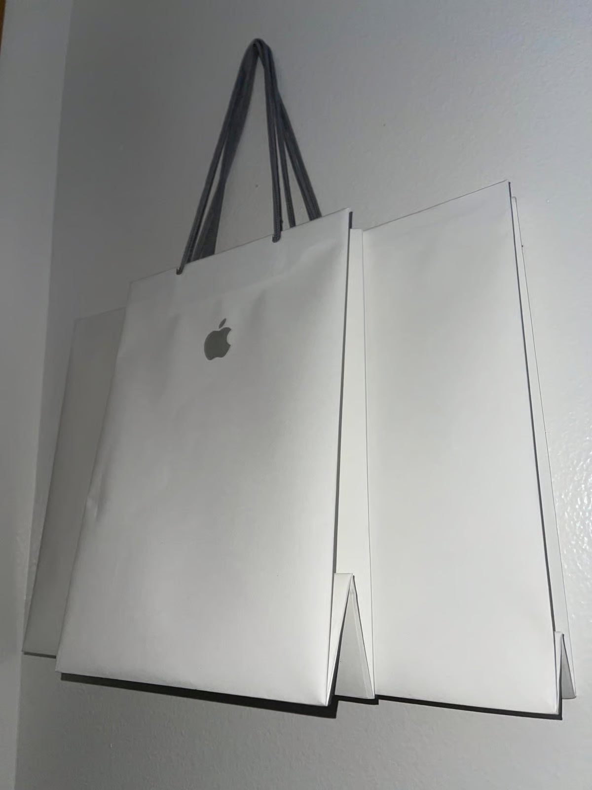 Apple iPad Air 5th Generation 256 GB (with Magic Keyboard and Magic Pencil) 5P22