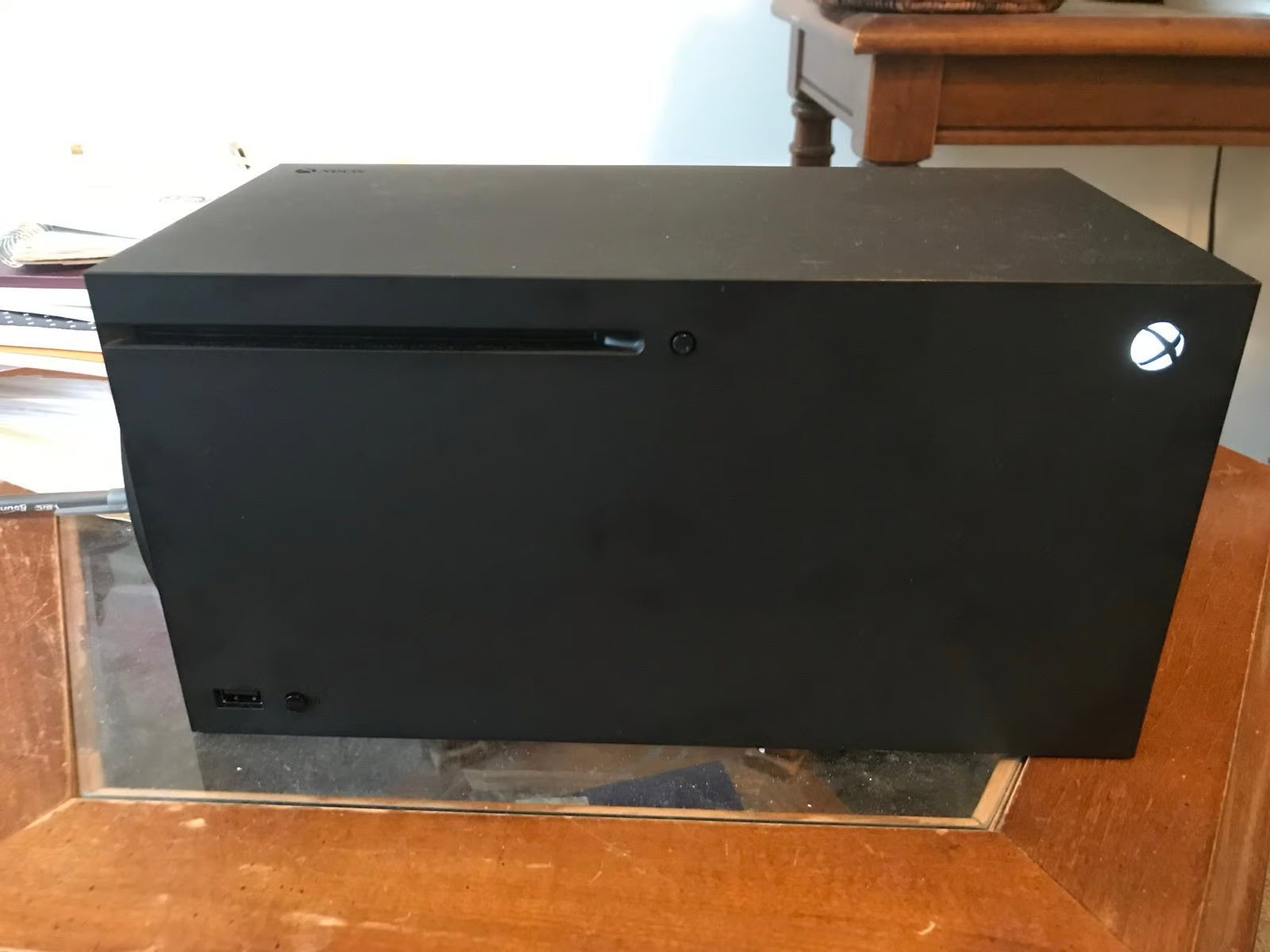 Xbox series x console 2C69