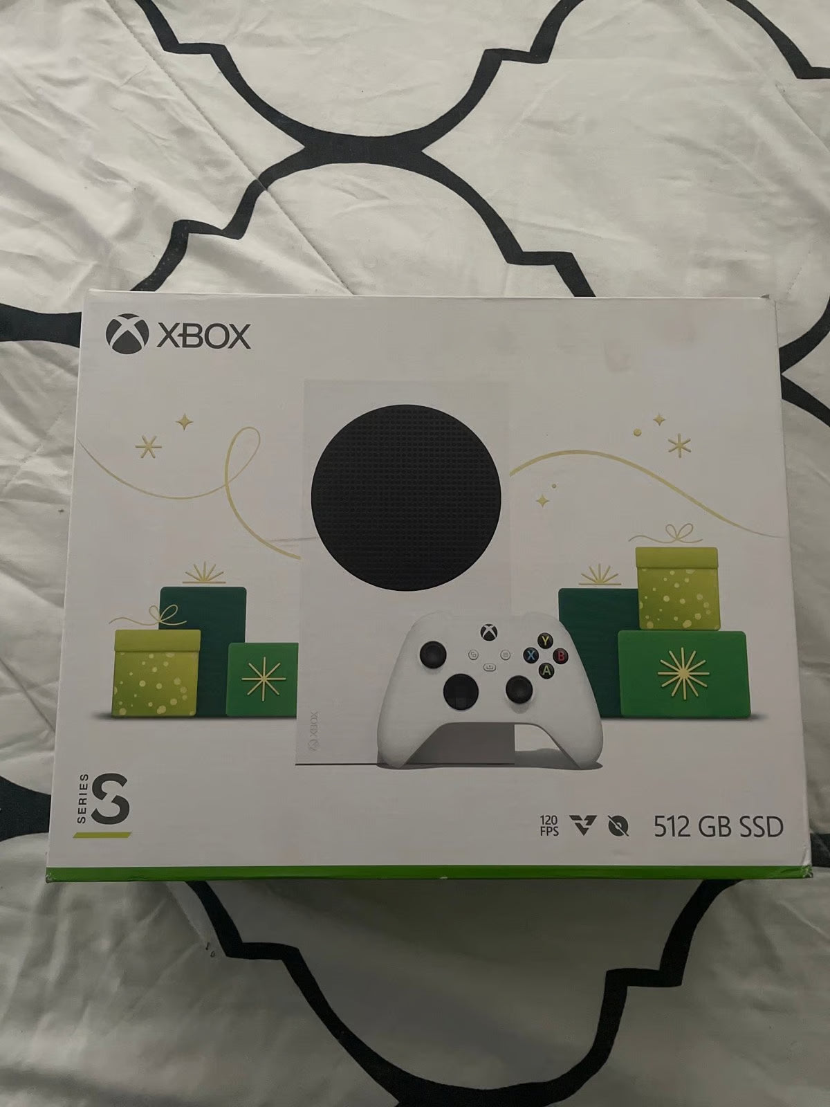 Xbox one series s 8W33