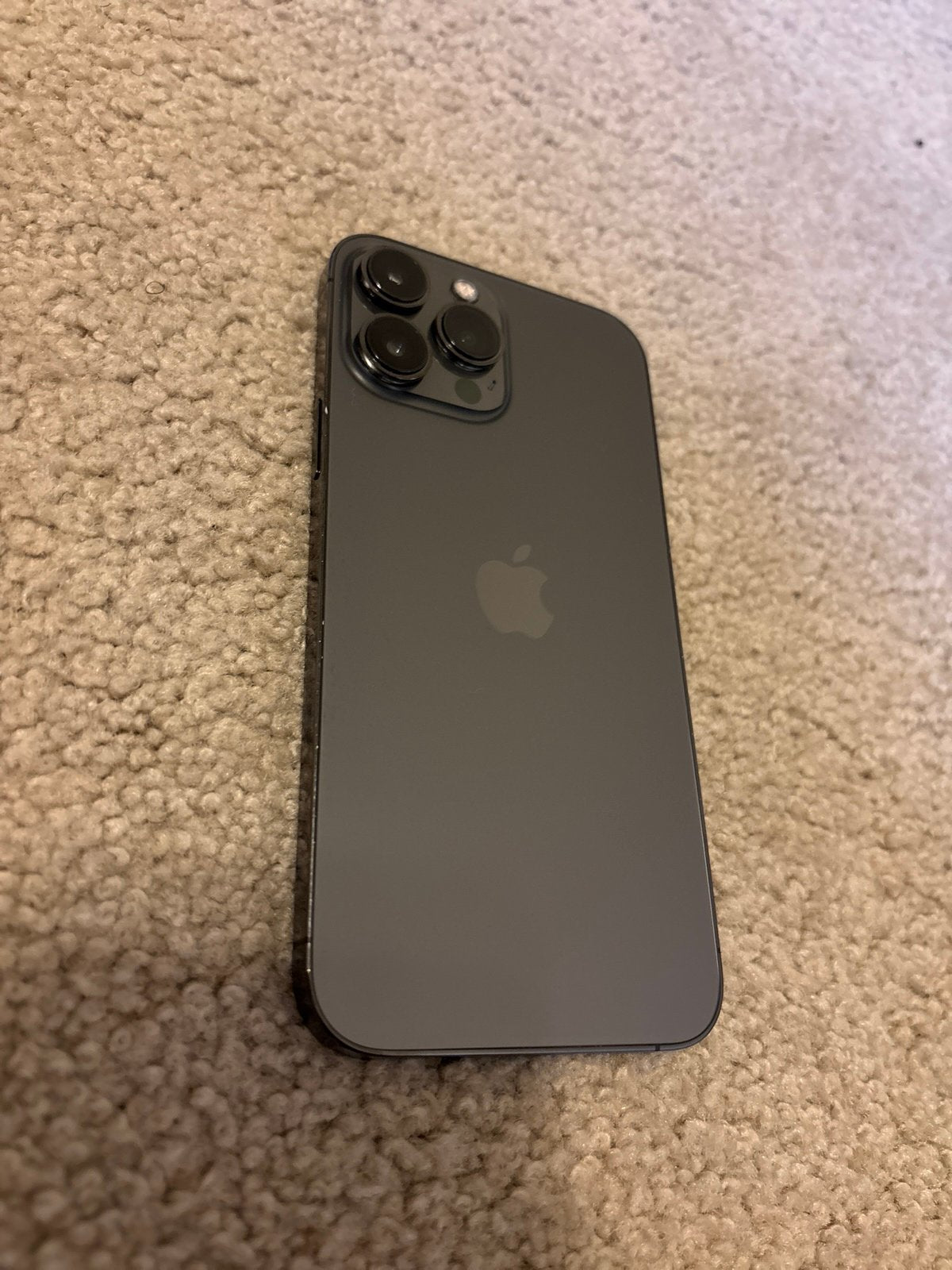 iPhone 13 Pro Max 6L95