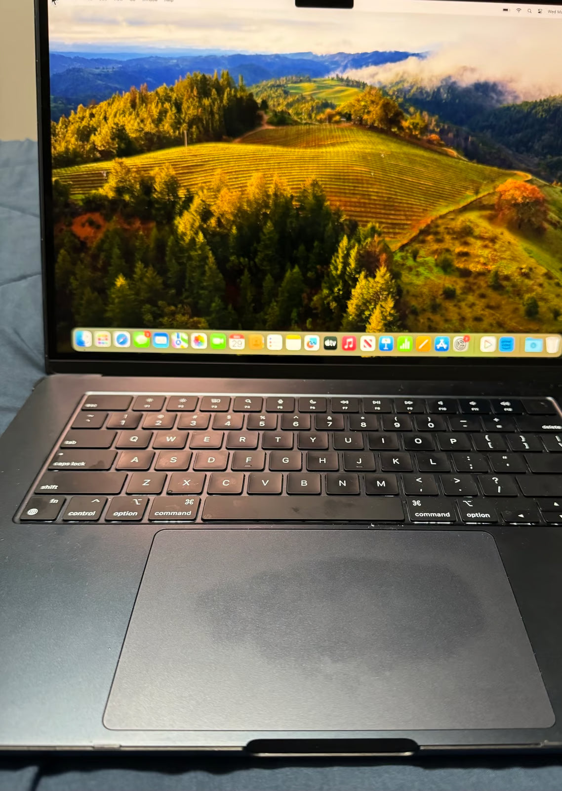 15 inch MacBook Air M2 1A83