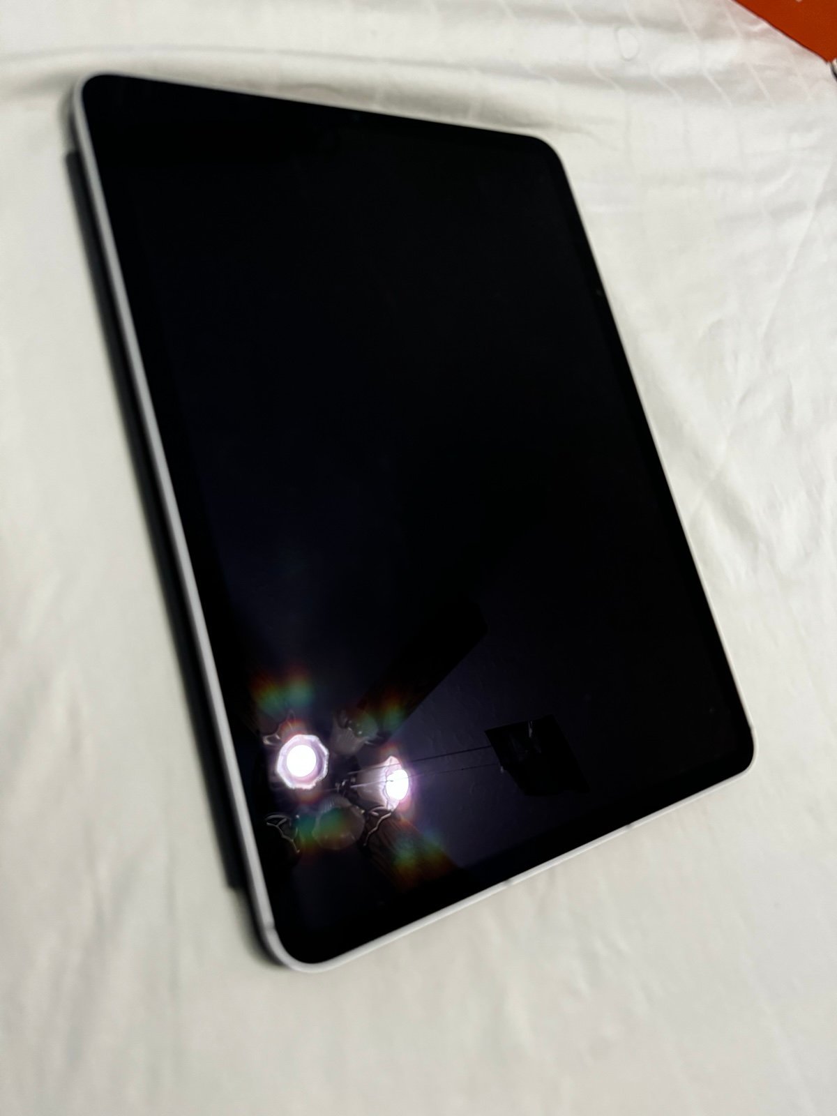 iPad Pro M2 11�?WiFi + Celular 128GB 8O18