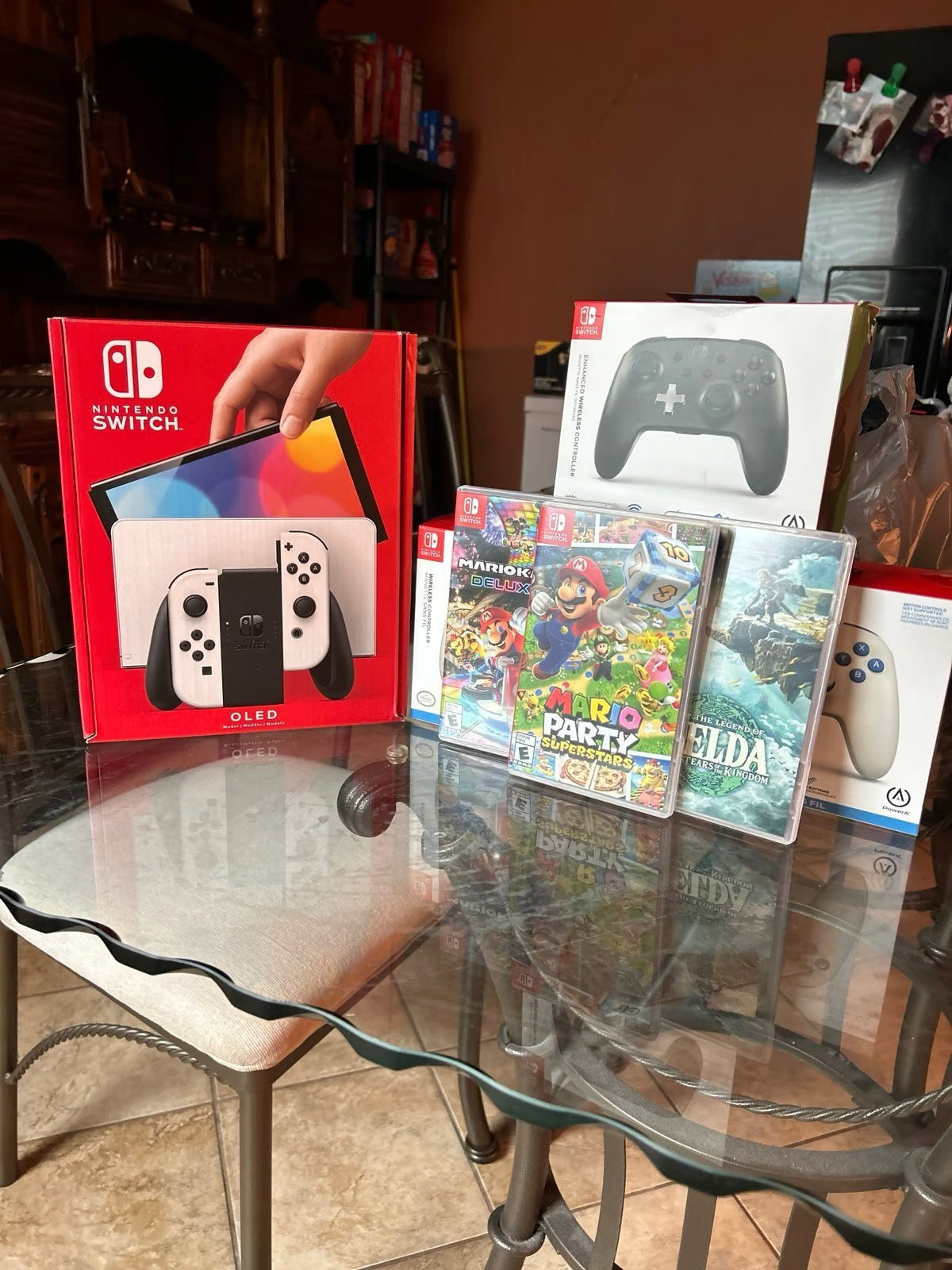 Nintendo switch oled bundle 2H81