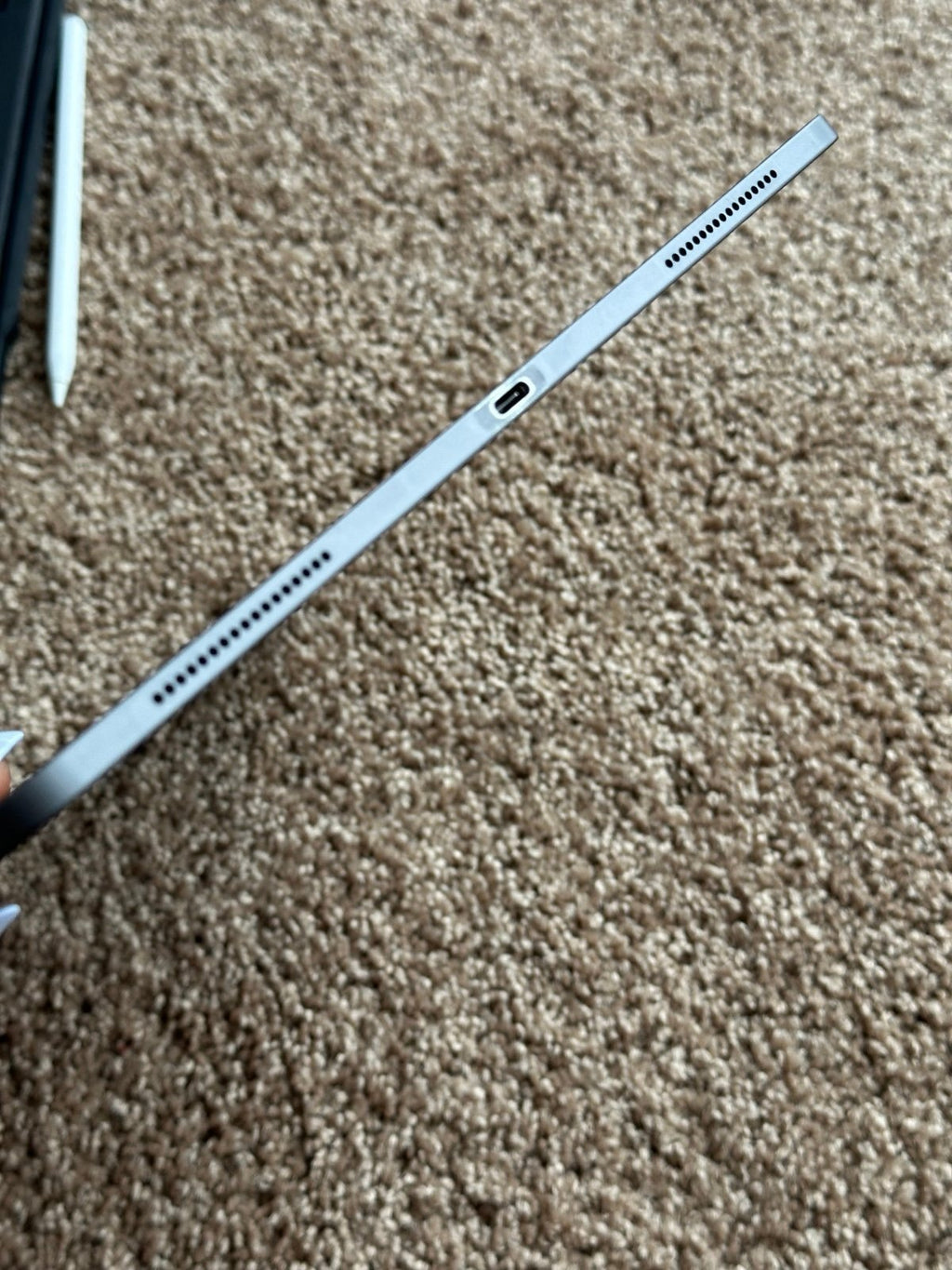 iPad Pro 12.9 inch 512gb (3rd generation) with IPad Pencil and case 9K98