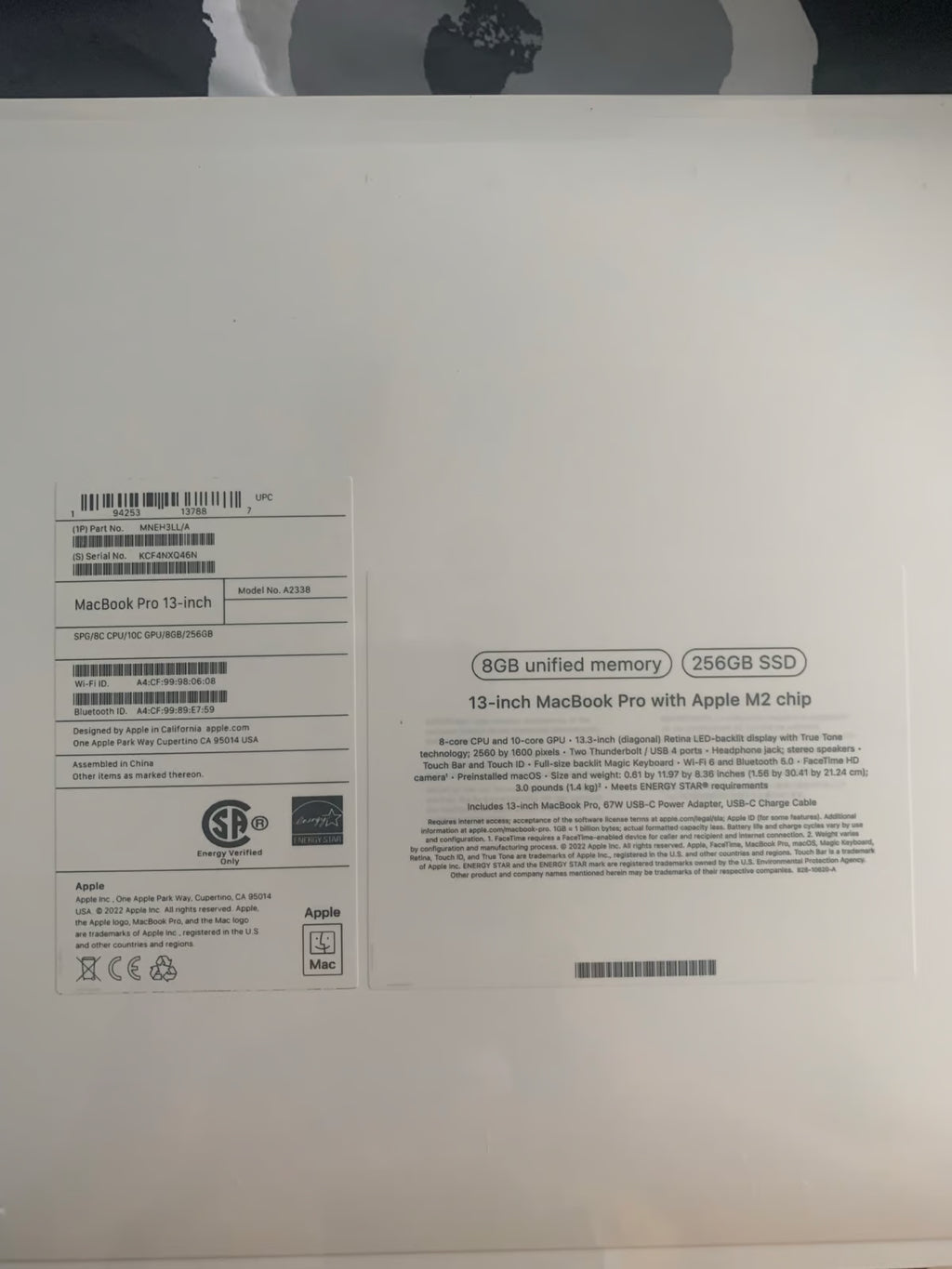 Apple Macbook Pro 13in.  M2 3.49 GHz  256GB SSD 2D69