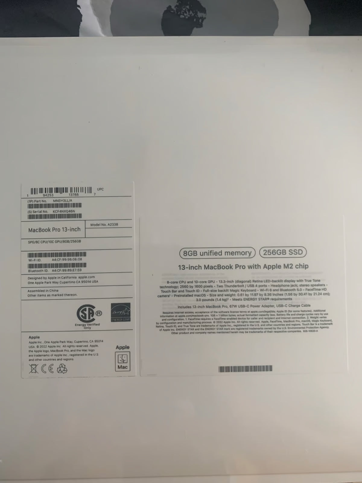 Apple Macbook Pro 13in.  M2 3.49 GHz  256GB SSD 2D69