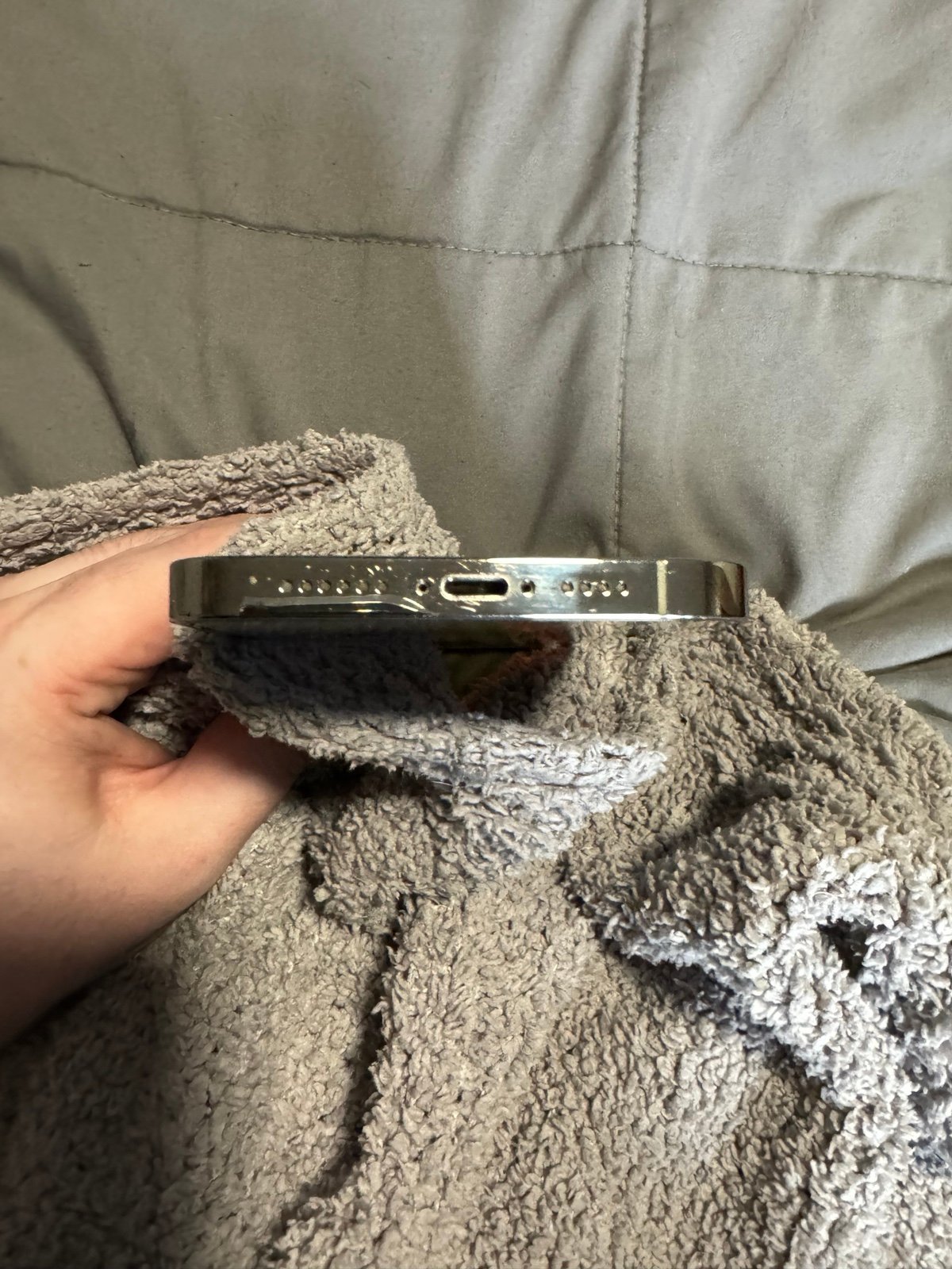 iPhone 14 Pro Max Gold 128gb 2K17