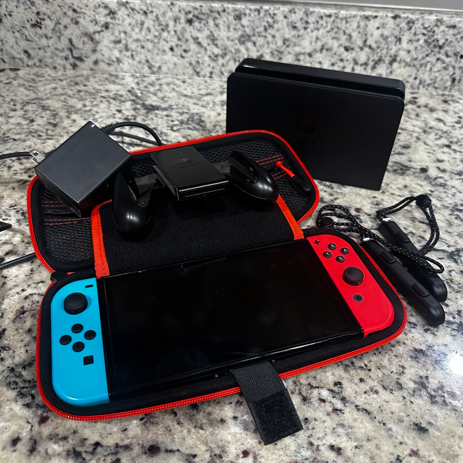 Nintendo Switch oled 7T87
