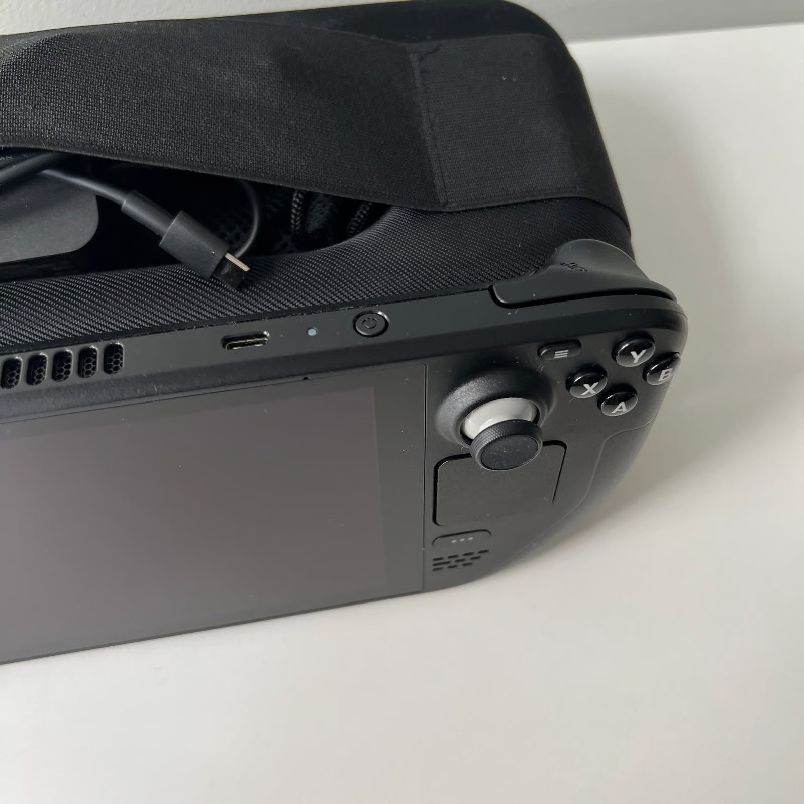 Valve Steam Deck 512GB with case - Mint Condition 5O62