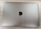 MacBook pro 2020 m1 chip 256gb SSD 8gb ram 6F18