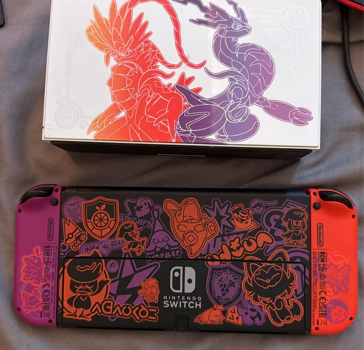 Nintendo Switch OLED Scarlet & Violet 8N76