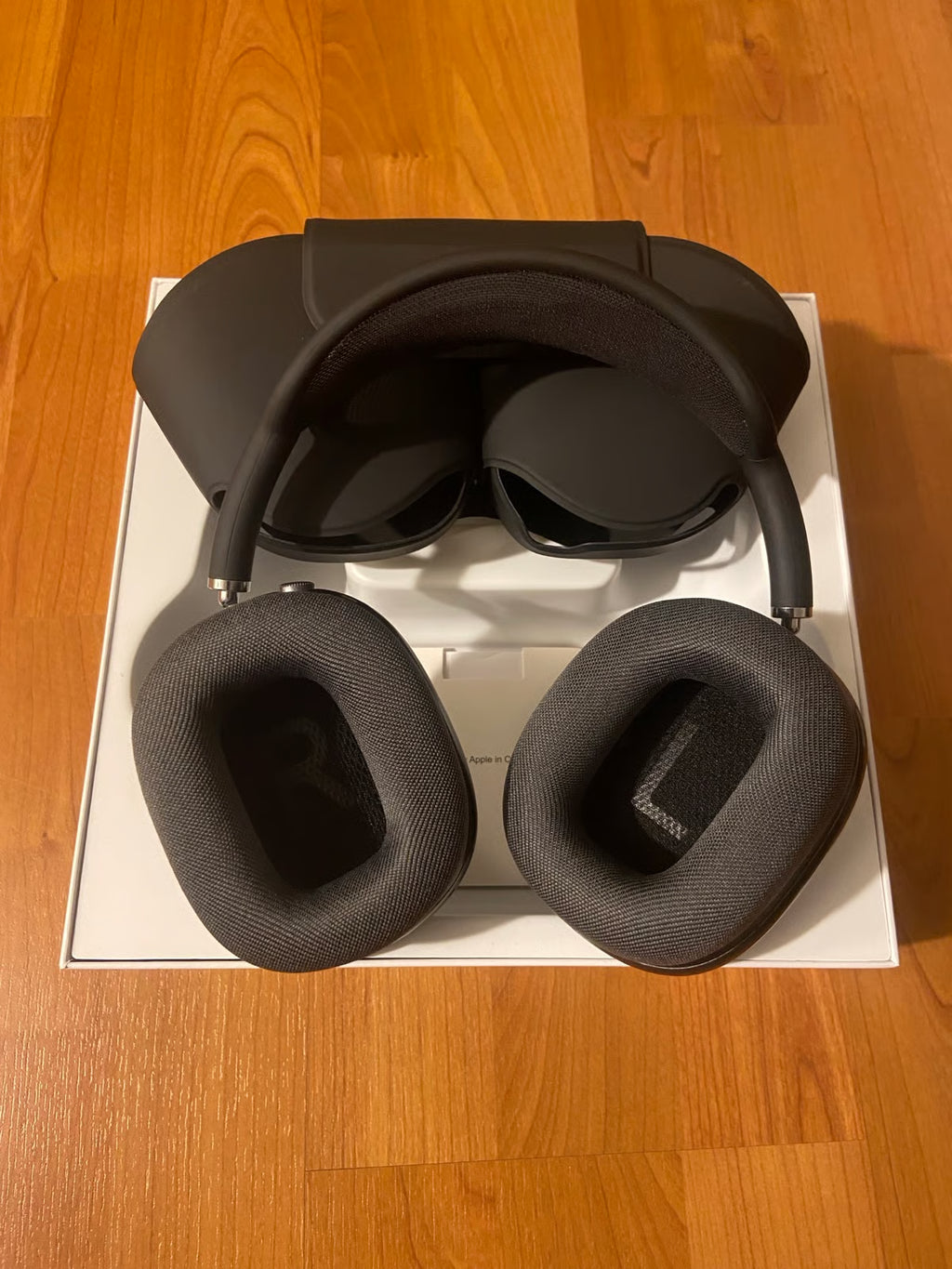 AirPods Max Space Gray 1X99