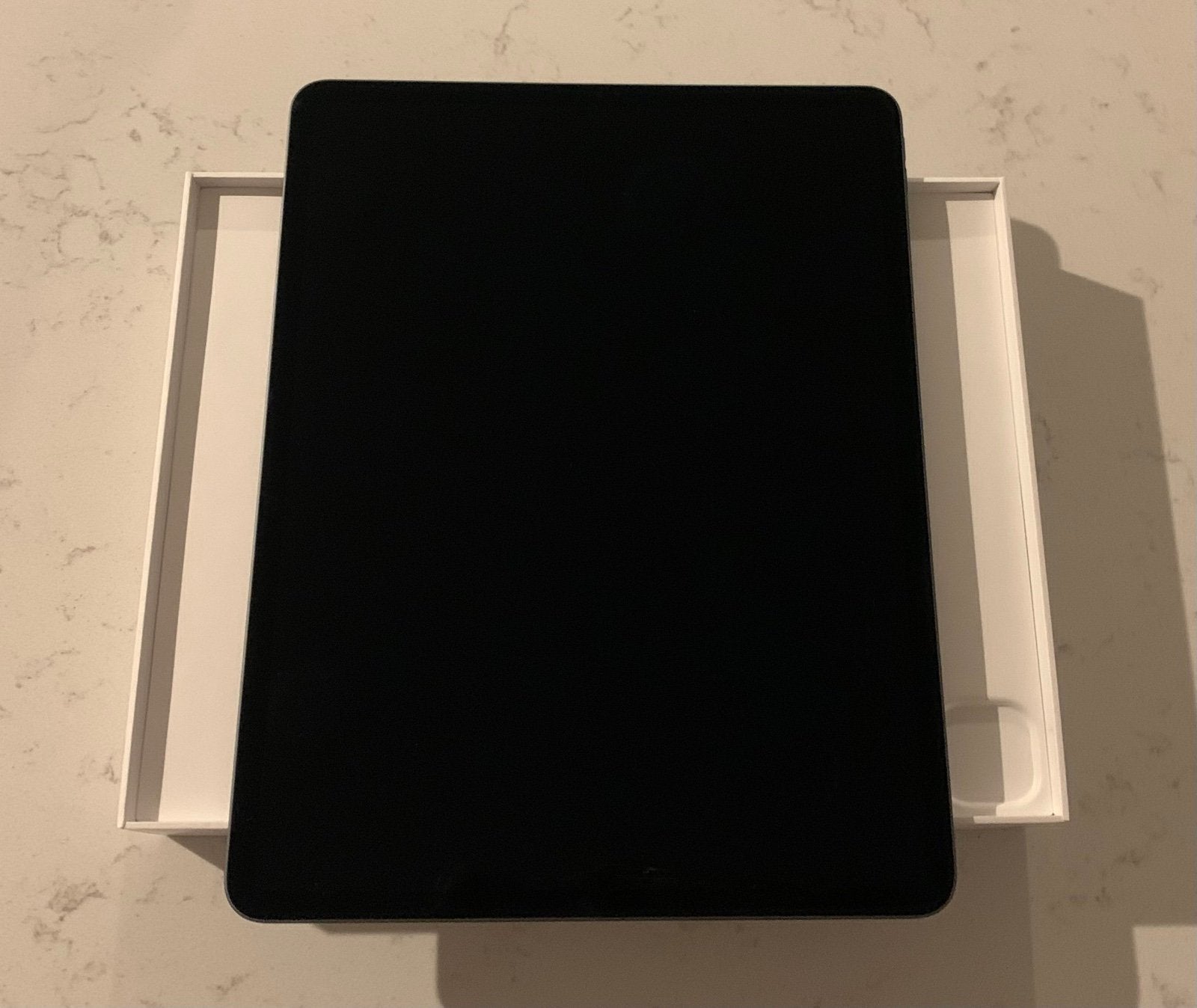 iPad Pro 12.9 Inch 128GB Space Gray Like New! 9M18
