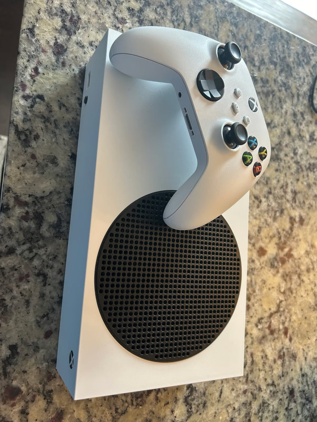 Xbox series s console with controller 6Q72