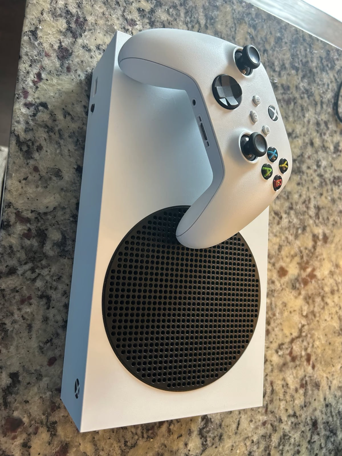 Xbox series s console with controller 6Q72