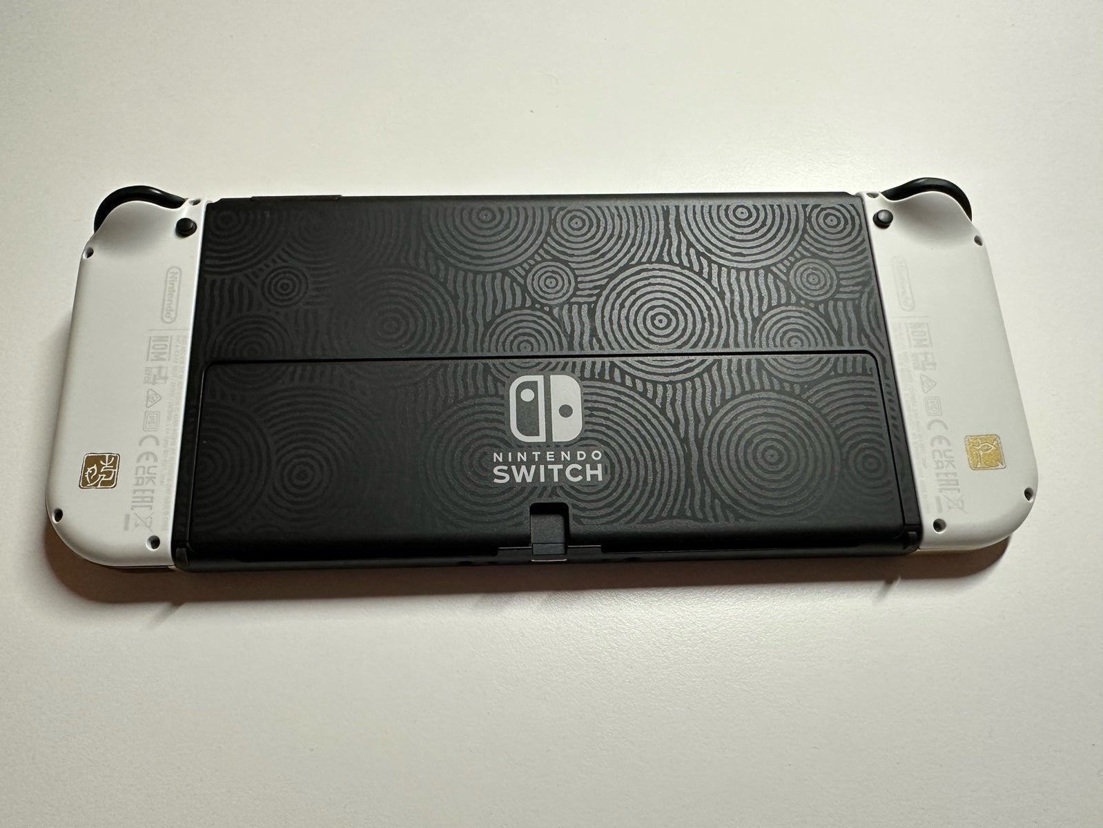 Nintendo Switch - OLED Model - The Legend of Zelda: Tears of the Kingdom Edition 2F33